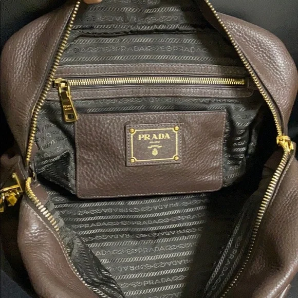 Auth PRADA Leather Satchels+Tag+Key+Cloche+Padlock - Picture 9 of 12